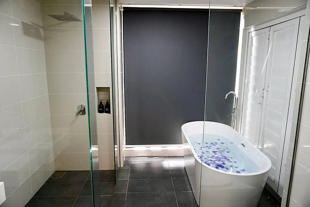 Midvalley Mosaic3Br Pooltable Bathtub By Our Stay Johor Bahru 0*,  Malaysia