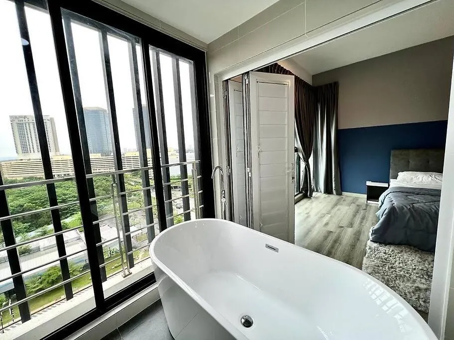 Midvalley Mosaic3Br Pooltable Bathtub By Our Stay Johor Bahru