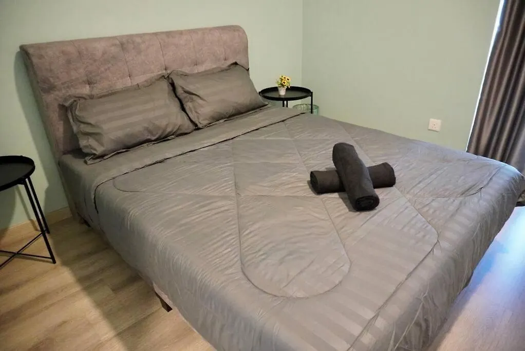 Apartment Midvalley Mosaic3Br Pooltable Bathtub By Our Stay Johor Bahru