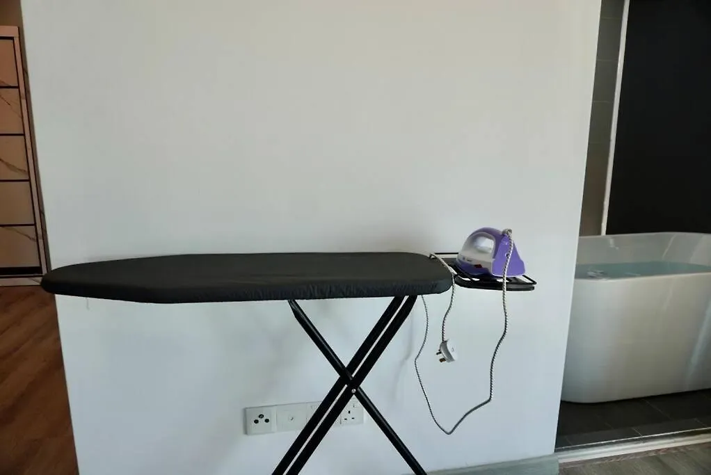 Midvalley Mosaic3Br Pooltable Bathtub By Our Stay Johor Bahru Malaysia